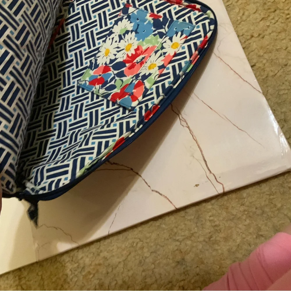 Vera Bradley laptop sleeve